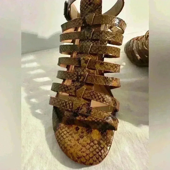 Strappy Heels Snakeskin Design —NEW - Picture 10 of 16